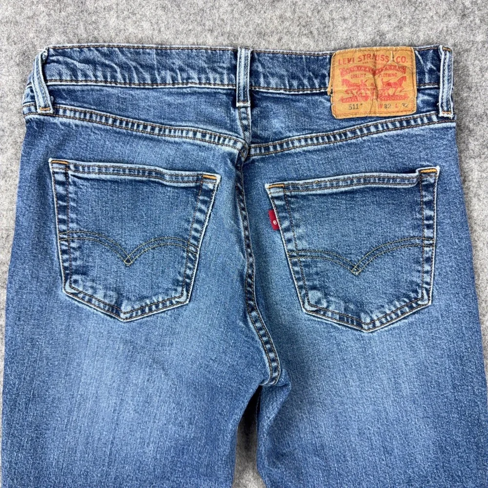 Levi's Jeans Mens 32x32 Blue 511 Slim Fit Stretch Denim Casual Everyday Y2K